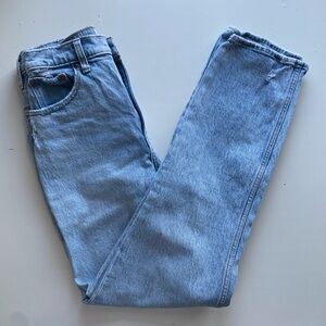 Abercrombie & Fitch - 90s Straight Ultra High Rise, Curve Love - Size 2